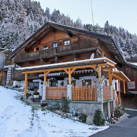 Beautiful Flat In Kaltenbach Near The Ski Area Buitenkant foto